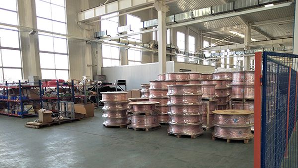 Entrepôt pour tubes en cuivre