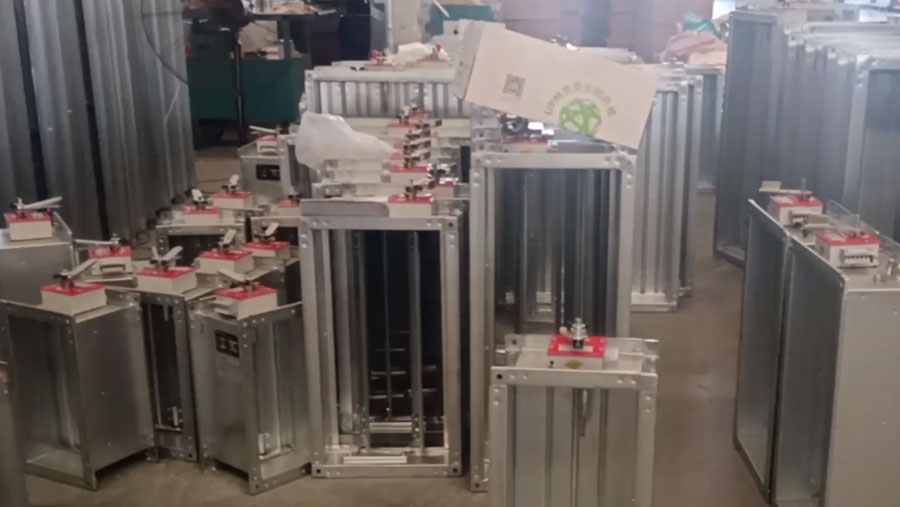 Ligne de production de trappes coupe-feu